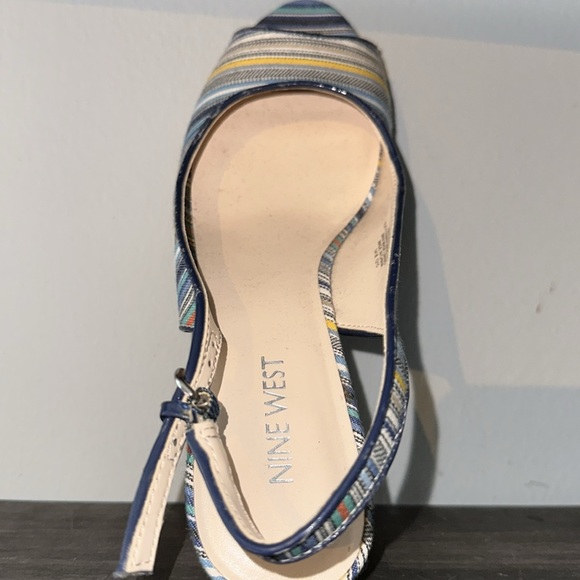 Cute Nine West multi stripe, 3 “ cork heel with open toe.Sz 7 1/2. Never worn. - Picture 8 of 9